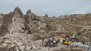 Kapadokya'da turistik bölgede facia: Peribacası çöktü, can kaybı var