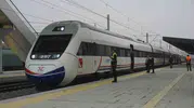 Edirne'de raylar üzerinde yeni bir devir: Hızlı trenle Çerkezköy yolculuğu 50 dakikaya indi