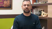 Eklemlerinizdeki sızı sadece yaşlılık belirtisi olmayabilir: Uzmanından kritik uyarı