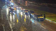 Erzincan'da sağanak kabusu: Beş araç birbirine girdi
