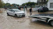 Mersin'de gökyüzü boşaldı: Tarım arazileri ve yollar sular altında kaldı