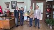 Bandırma'da zeytin üreticisiyle yerel yönetim arasında stratejik buluşma