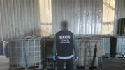 Geri dönüşüm tesisinde şoke eden manzara: Tonlarca kaçak yakıt ele geçirildi
