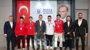 Minderdeki zaferin arkasındaki vicdani duruş: İsrailli rakiplerini Filistin için yendiler