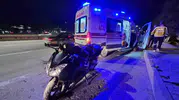 Eskişehir'de akşam trafiğinde korkutan kaza: Motosikletli sürücü hastanelik oldu