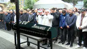 Maltepe'deki acı veda: 5 yaşındaki Gülce'nin tabutuna sedyeyle veda etti