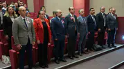 Meme kanseriyle mücadelede kritik buluşma: Uzmanlar erken tanının hayati önemini masaya yatırdı