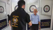 Baklava almaya gönderip altınlarla kayıplara karıştı: 75 yaşındaki adamın evlilik hayali kabusa döndü