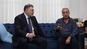 İzmir depreminin yıl dönümünde Bayraklı'da duygusal buluşma: Devletin şefkat eli evlere ulaştı