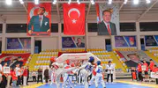 Bayburt sporun zirvesine göz dikti: Türkiye ikinciliğinin gururu kutlandı