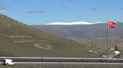 Ardahan'da mevsim geçişi: Zirveler beyaz örtüyle tanıştı