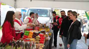 Varto'da bir stant dolusu umut: İyilik Çarşısı köy okulları için açıldı