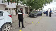 Sessiz gecede dehşet: Park halindeki araca kurşun yağdırdılar