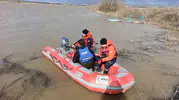 Meriç Nehri'nin ortasında ölüm kalım savaşı: 11 kişi son anda kurtarıldı