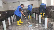 Okulda öğrendiklerini cami için kullandılar: Gençlerden örnek dayanışma
