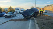 Eskişehir-Ankara yolunda korkunç kaza: Otomobil hurdaya döndü