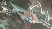 Kozluk'ta gece yarısı dehşeti: Güvenlik kamerasına yansıyan kapkaç anı tutuklama getirdi