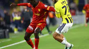 Kadıköy'de Sessiz Başlangıç: Fenerbahçe ve Göztepe Arasındaki Kritik Randevuda İlk Çeyrek Geride Kaldı