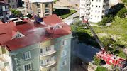 Nevşehir'de bir apartmanın çatı katında yangın paniği yaşandı