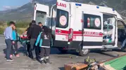 Söke yolunda kamyonet ile otobüs çarpıştı