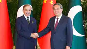 Pakistan lideri Şerif rotayı Pekin'e çeviriyor