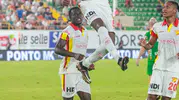 Göztepe savunmanın bel kemiği Heliton ile yollarını ayırdı