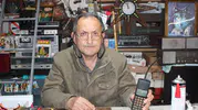 Aydınlı emekli polisin elinde ajan telefonları yeniden hayat buldu