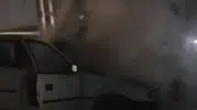 Besni ilçesinde park halindeki araç bir anda küle döndü