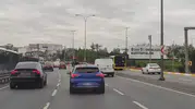 E-5 trafiğinde scooter ile ölümüne yolculuk kamerada