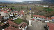 İnegöl’de camisiz kalan minare mahalleli için tarihe tanıklık ediyor