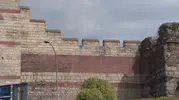 Edirnekapı surlarında şüpheli ikiliye polis müdahalesi