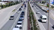Afyonkarahisar yollarında bayram dönüşü yoğunluğu başladı