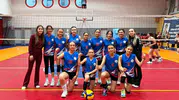 Körfezli voleybolcular sezona galibiyetle merhaba dedi