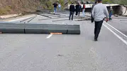 Ereğli Organize Sanayi Bölgesi yolunda tır kazası trafiği kilitledi