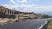 Assos Antik Liman yolunda ulaşım konforu artıyor