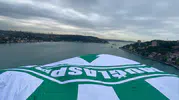 Muğlaspor’un şampiyonluk bayrağı İstanbul Boğazı’nı yeşil beyaza boyadı