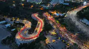 Antalya sokakları 19 Mayıs coşkusuyla kırmızı beyaza büründü