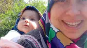 Antalya'da bir anne ve bebeğinin köy maceraları milyonları peşinden sürükledi