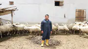 Hastalığını hayvanlarla yendi köyüne dönüp kendi işinin patronu oldu