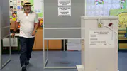 Güney Kıbrıs Rum Yönetimi yeni vekillerini seçmek için sandık başında