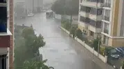 Tekirdağ'da bayram günü ani sağanak ve dolu hayatı durdurdu