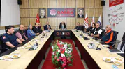 Adıyaman Valisi 112 Acil Çağrı Merkezi’ni denetledi