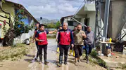 Hataylı çiftçinin tarlası sular altında kaldı