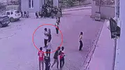 Okul kantininde boğulma tehlikesi geçiren öğrenciyi öğretmeni kurtardı