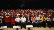 Çaycuma sahnesinde ters köşe performans