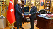 Bahçeli'nin Ankara'daki konuğu Kerkük'ün yeni Türkmen valisi oldu