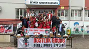 Adıyamanlı çocuklara Beşiktaşlılardan anlamlı hediye