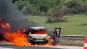 TAG Otoyolu’nda korkutan araç yangını