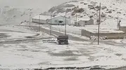 Van'da mevsimler karıştı Mayıs ayında lapa lapa kar yağışı