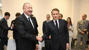 Macron ve Aliyev arasında kritik barış görüşmesi